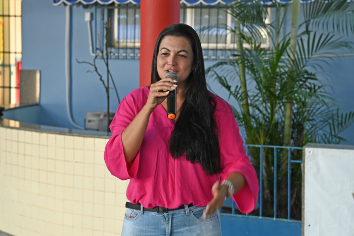 Entrega da instalação elétrica e ar condicionado EMEF Rita de Cássia