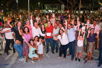 Cobertura da quadra da praça Nilze Mendes