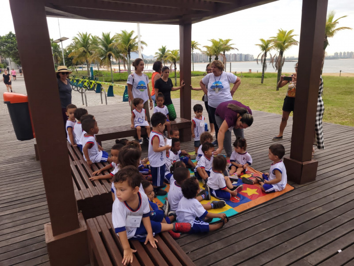 Crianças visitam Pier de Iemanjá