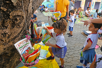 Projeto "Pé de livro" - CMEI Ocarlina Nunes Andrade