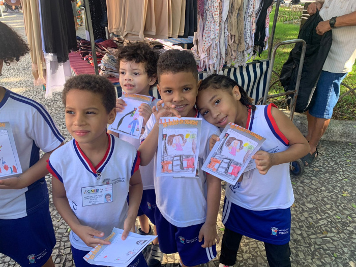 Crianças do Cmei TI Menino Jesus participam de campanha de incentivo à educação no trânsito