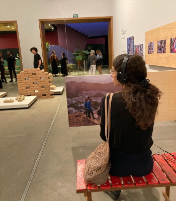 Rota de São Benedito em exposição na galeria do Instituto Tomie Ohtake, em São Paulo