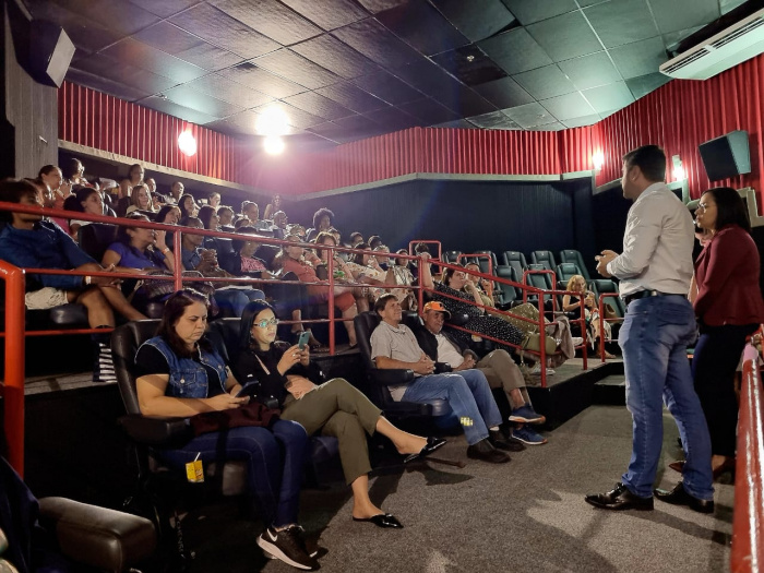 Cine Mulher no Cine Jardins