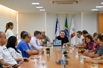 Lançamento do edital para reforma da quadra poliesportiva do Romão