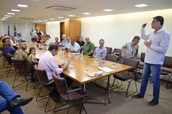 Lan&ccedil;amento do Edital para Reforma da Pra&ccedil;a Primo Bitti na Ilha de Monte Belo