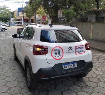 Veículo que coleta dados para construção do Plano de Mobilidade Urbana