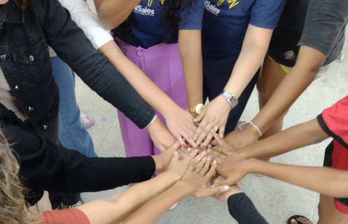 Adolescentes dos Cras Resistência e Santa Martha fazem teste vocacional