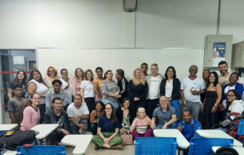 Estudantes da EJA participam de curso na UFES