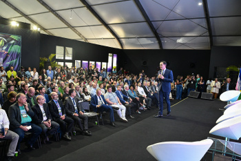 Prefeito participa de evento de Sustentabilidade em Vitória