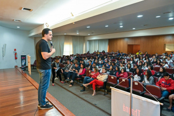 Palestra sobre combate ao abuso e exploração sexual infantil