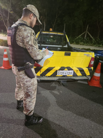 Opera&ccedil;&atilde;o Met&oacute;pole