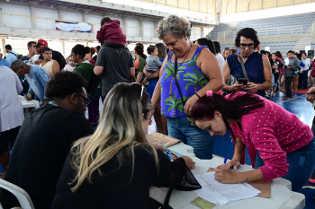 Entrega cartão Vix Mais Cidadania