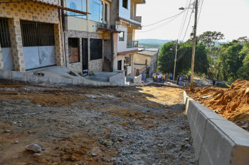 Visita às obras de Pavimentação da Rua Jacira Mendes em Resistência