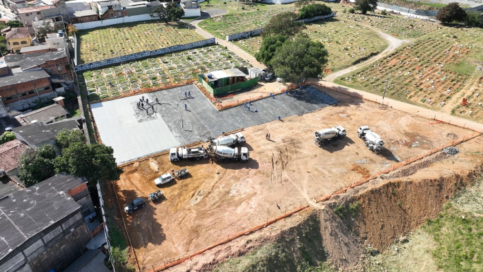 Novos nichos no Cemitério de Maruípe