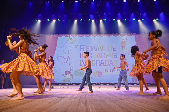 9° Festival Linguagens Integradas no teatro Gloria