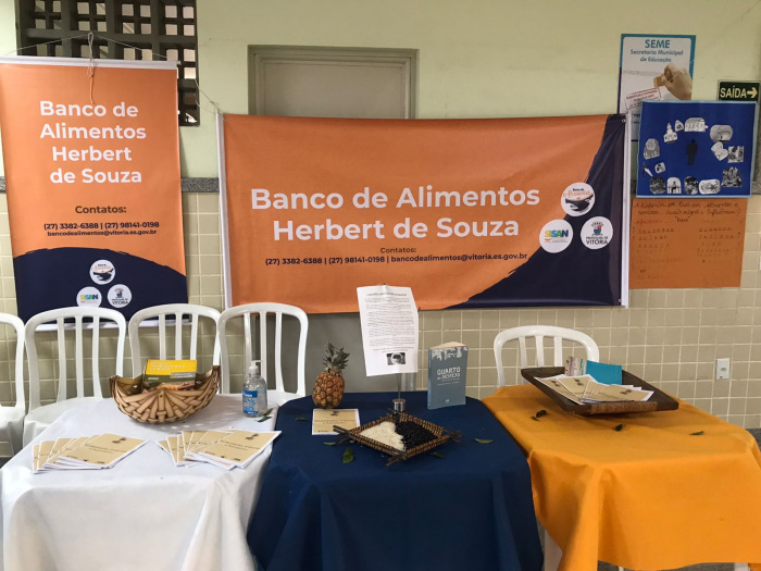 Ação de educação alimentar e nutricional no Vitória com você