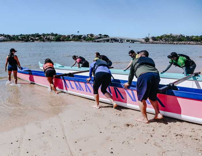 Esporte Por Vitória na Praça dos Namorados - Canoa Havaiana