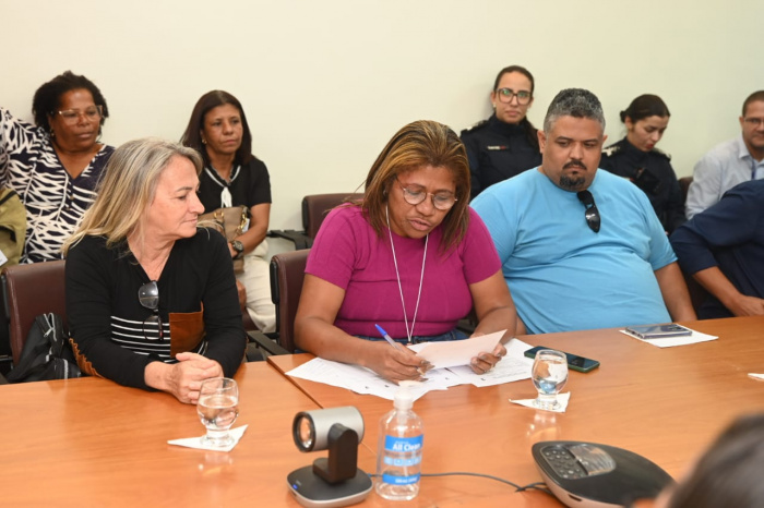 Lideranças comunitárias da regional 6 se reuniram secretários