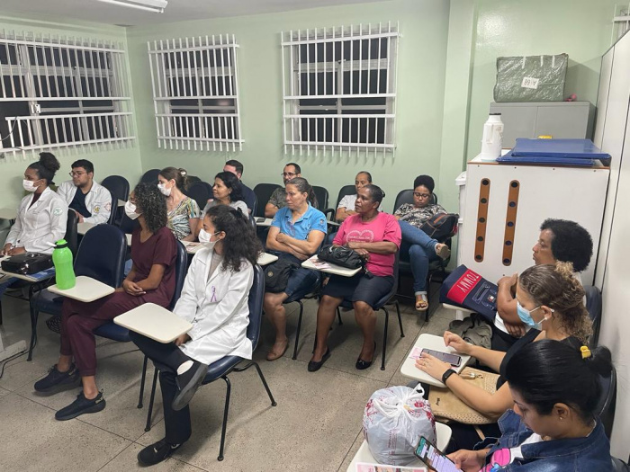 Casa Rosa promove ação junto a servidores da rede de Saúde de Vitória