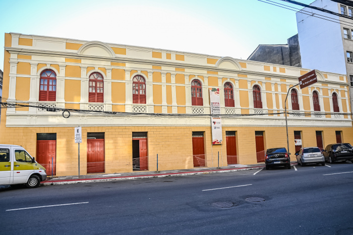 MUCANE - Museu Capixaba do Negro Verônica da Pas (Fachada e Dependências Internas)