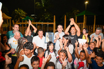 Entrega do Parque Kids da Praça Estela Coimbra em Santo Antônio