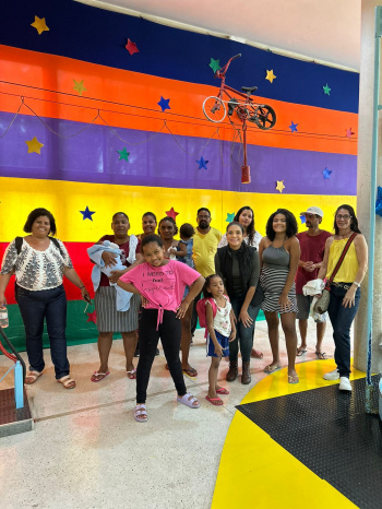 Famílias atendidas vão à Escola da Ciência