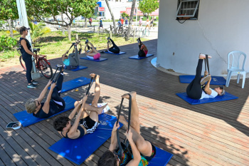 SOE de Jardim da Penha oferece atividades de saúde física e alimentar em Camburi