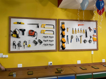 Entrega da sala maker da EMEF TI Izaura Marques