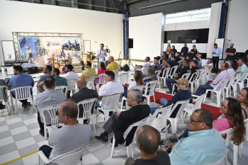 Entrega do painel e novos equipamentos da Guarda Municipal