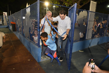 Entrega do Parque Kids no Bairro República