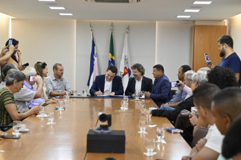 Sanção da Lei que amplia a isenção da contribuição previdenciária para os aposentados da PMV
