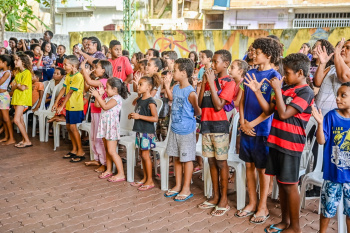 Apresentação do coral Serenata de Favela no SCFV em Nova Palestina