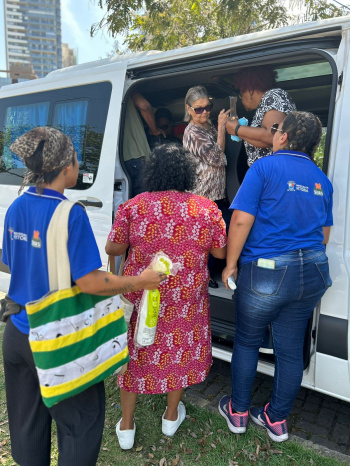 Projeto leva idosos para conhecerem as belezas de Vitória
