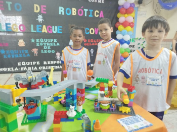 Grupo 6 do Cmei Maria Goretti Coutinho Cosme apresenta projetos do First Lego League