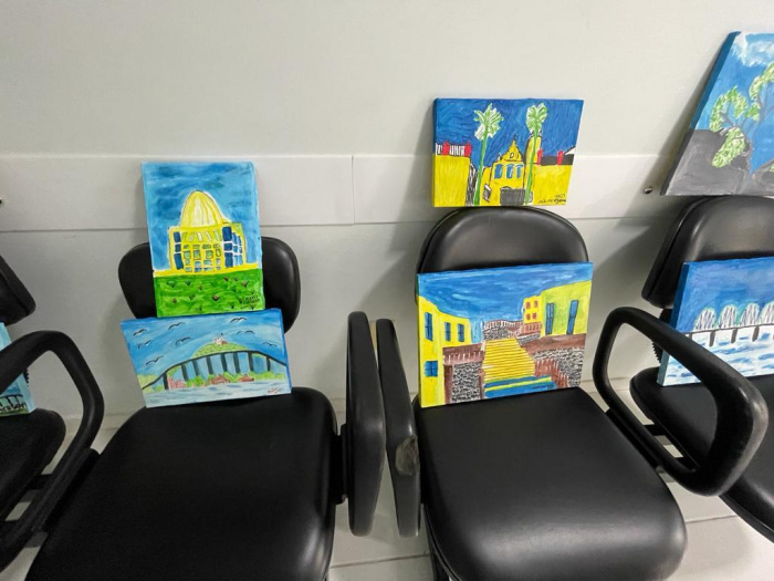 Oficina de pintura no Abrigo 1