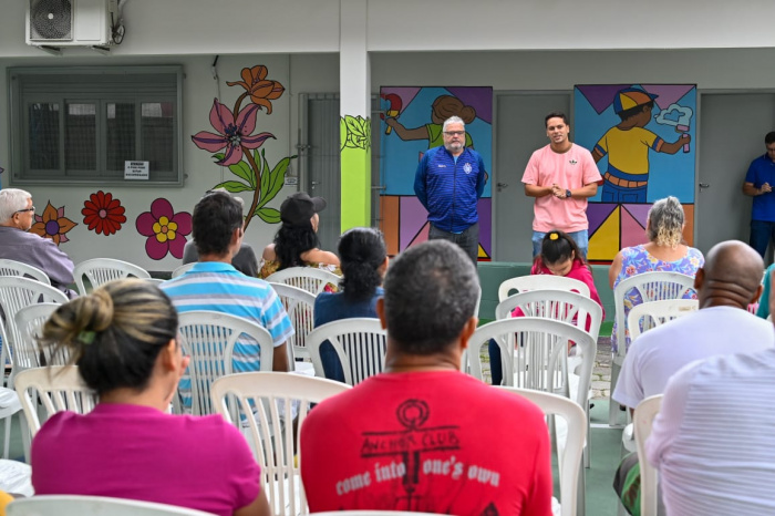 Entrega de cestas de alimentos