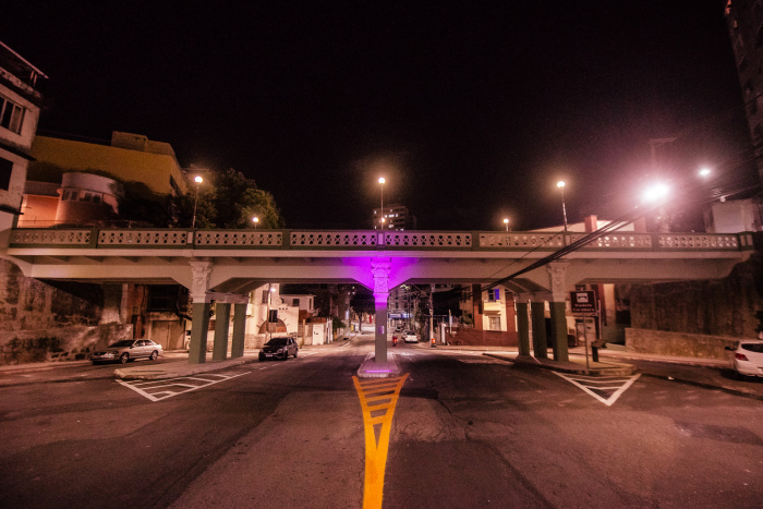 Viaduto Caramuru - Restaurado (Foto noturna com iluminação Outubro Rosa)