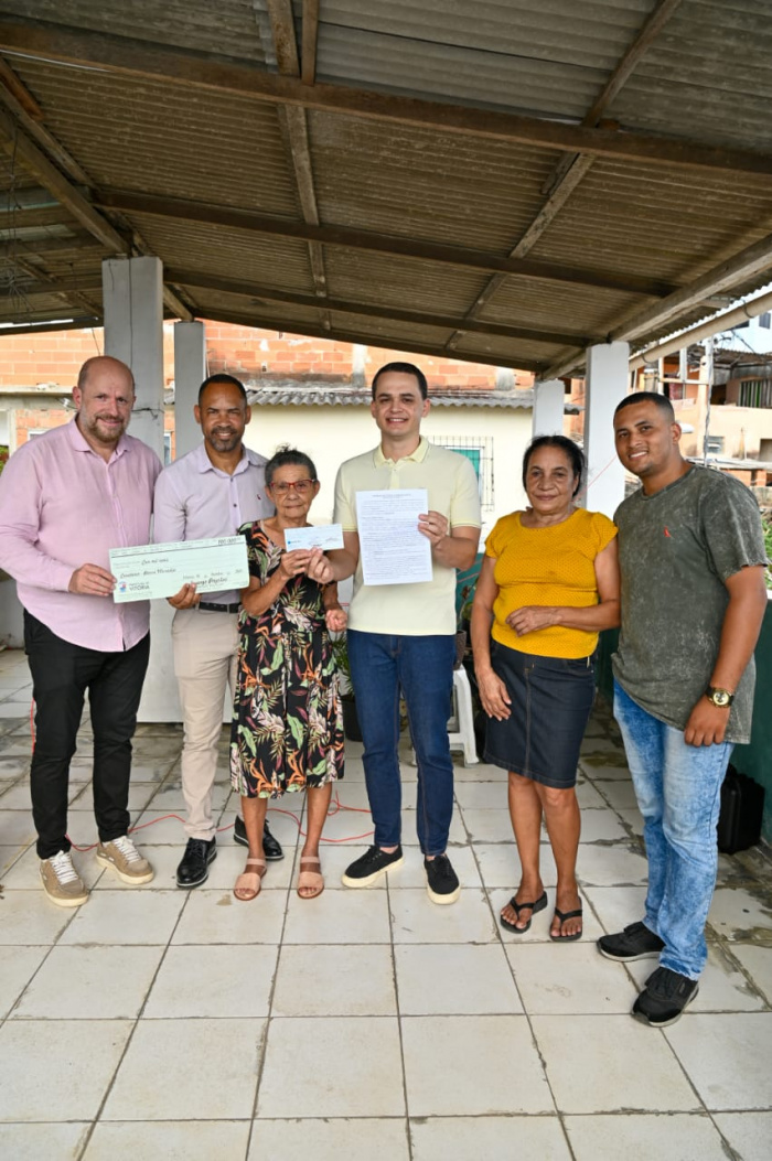 Entrega do Bônus Moradia de Caratoíra