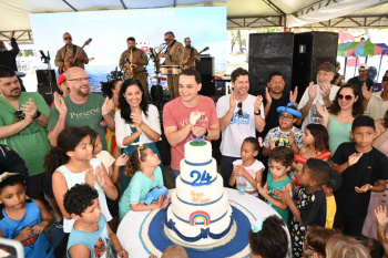 24th Anniversary of Praça da Ciência with cake and special program – Vitória City Hall