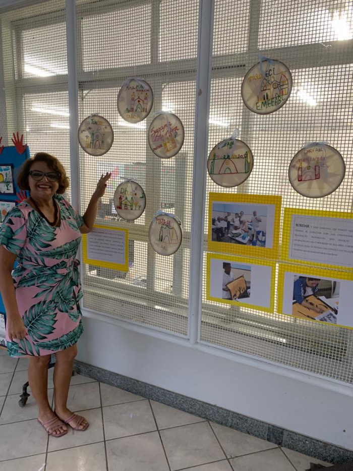 Bordados e cordéis: costurando histórias na EJA da Emef Aristóbulo Barbosa Leão