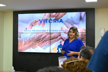Lançamento do Programa de dispensação de Fraldas Descartáveis