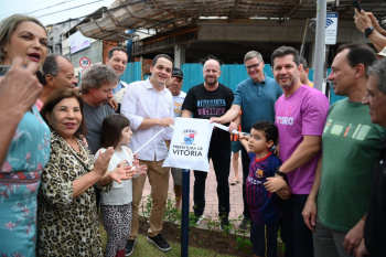 Entrega da revitalização da Rua da Lama em Jardim da Penha.