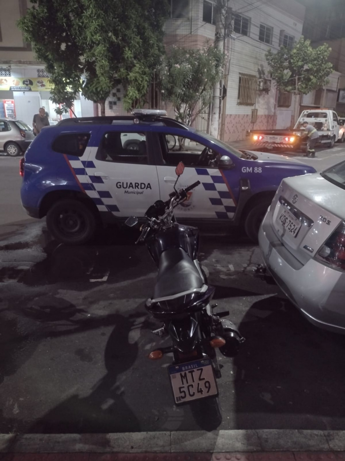 Guarda de Vitória recupera moto roubada