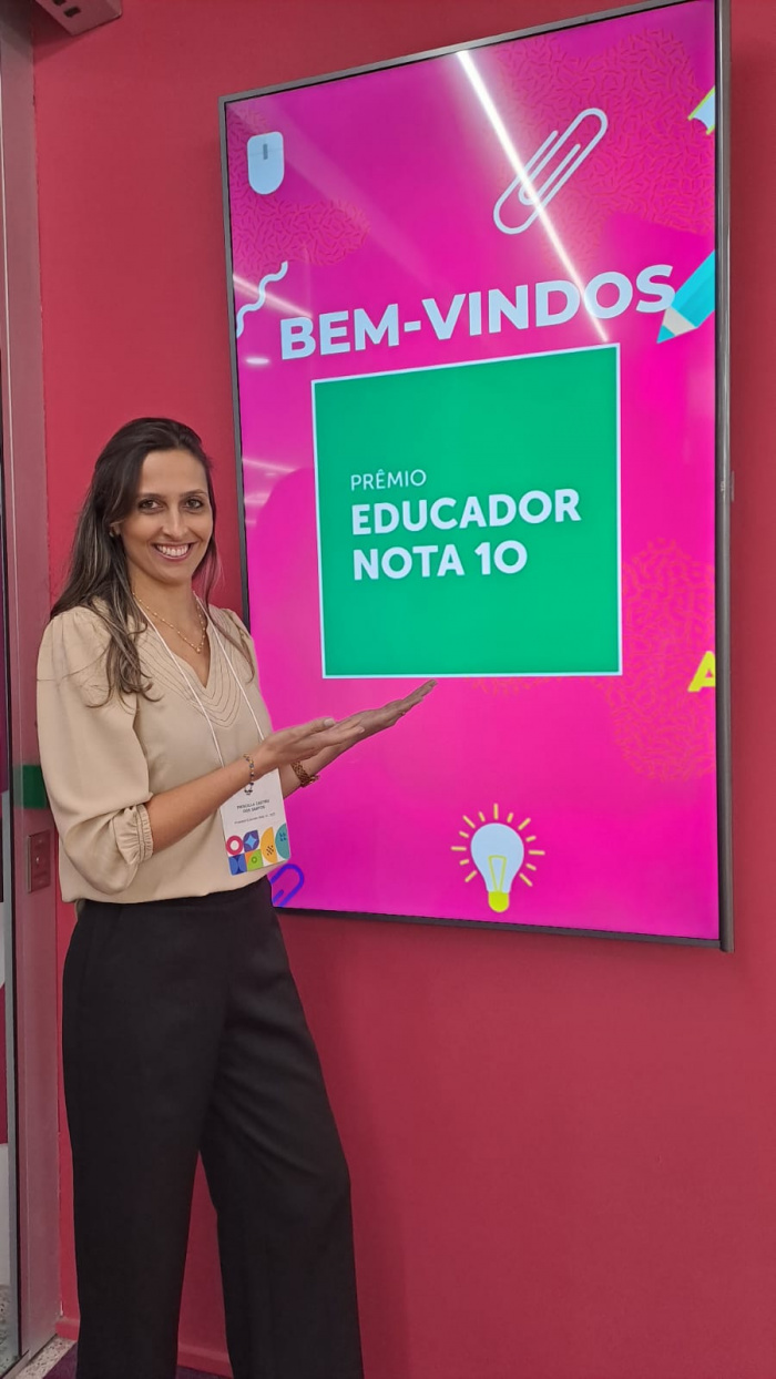 Priscilla Santos, professora da rede municipal de ensino e vencedora do prêmio educador nota 10