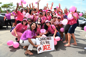 Prefeito na caminhada promovida pela AFECC em Camburi