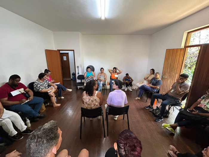 Trabalhadores do Serviço de Atendimento Domiciliar participam de encontro