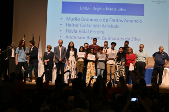 Estudantes da rede municipal de Vitória são reconhecidos por mérito estudantil no Rotary