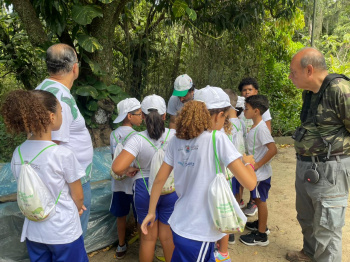 Guardiões Ambientais Mirins aprendem sobre observação de aves