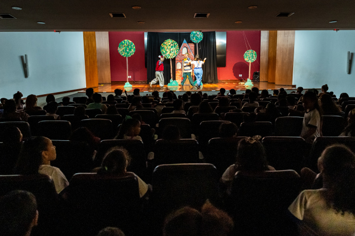 Encerramento do Projeto Viagem Pela Literatura em 2023 com a ação Viver o Livro ao Vivo e em Cores.