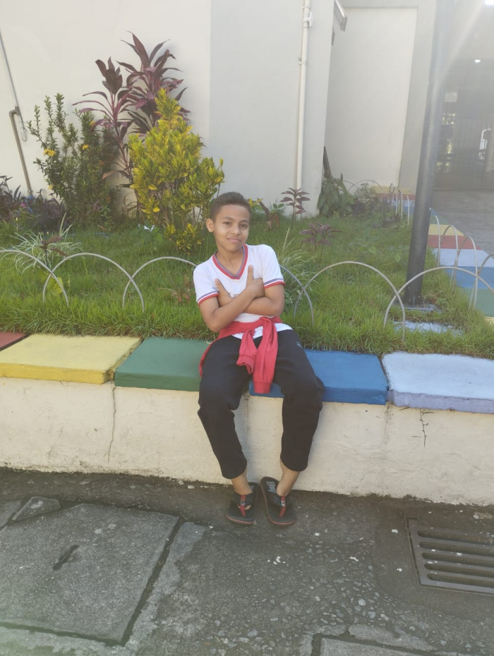 Pitter Verly, um dos ganhadores do concurso de redação da Marca Ambiental pela Emef Heloísa Abreu